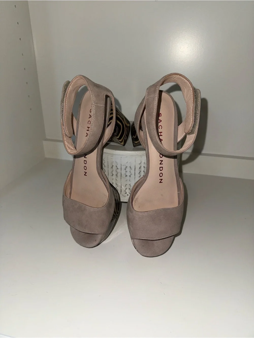 Sacha London PAOLA Taupe Suede Geode Platform Sandals Heels / EUC/ Size 7 $55